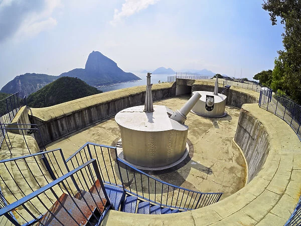 Brazil, City of Rio de Janeiro, Leme, View of the Forte Duque de Caxias with Sugarloaf