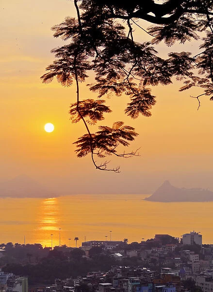 Brazil, City of Rio de Janeiro, Sunrise view over Gloria towards Niteroi from Mirante