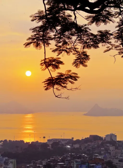 Framed Print : Brazil, City of Rio de Janeiro, Sunrise view over Gloria towards Niteroi from Mirante Framed Print : Brazil, City of Rio de Janeiro, Sunrise view over Gloria towards Niteroi from Mirante