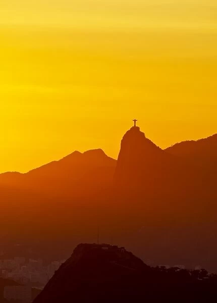Brazil, State of Rio de Janeiro, Christ the Redeemer on top of the Corcovado Mountain