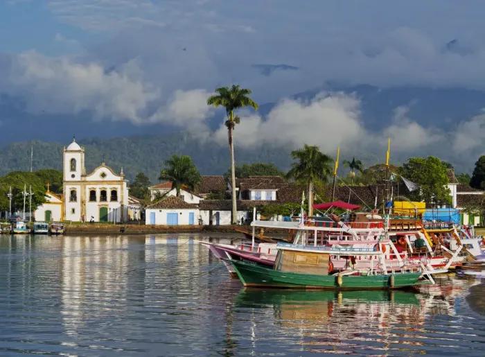 Framed Print : Brazil, State of Rio de Janeiro, Paraty, View of the colourful harbour and Santa Rita Framed Print : Brazil, State of Rio de Janeiro, Paraty, View of the colourful harbour and Santa Rita