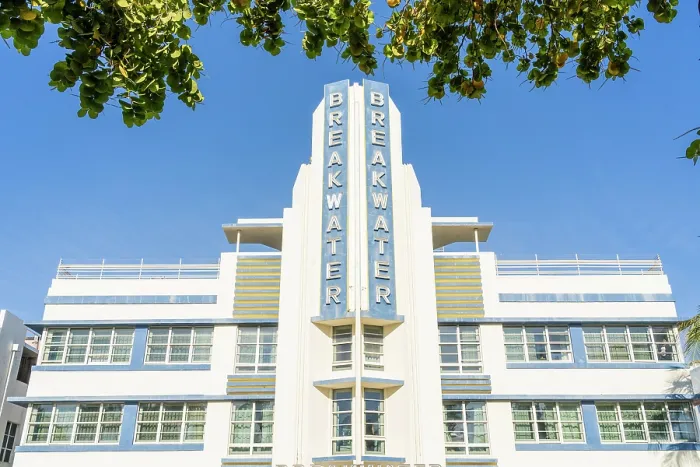 Framed Print : Breakwater Hotel, Art Deco facade on Ocean Drive, South Beach, Miami, Florida, USA
