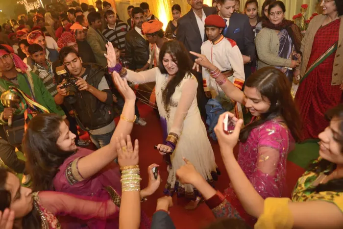 Framed Print : Bridesmaids dancing at Indian Wedding, Bharatpur, Rajasthan, India Framed Print : Bridesmaids dancing at Indian Wedding, Bharatpur, Rajasthan, India