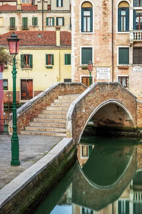 Framed Print : Bridge on a small water canal, Sestiere San Polo, Venice, Veneto, Italy Framed Print : Bridge on a small water canal, Sestiere San Polo, Venice, Veneto, Italy