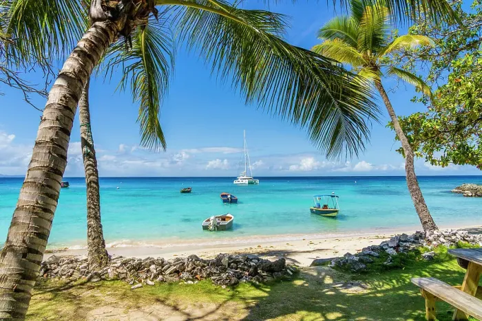 Framed Print : Britania Bay, Mustique, Grenadines, Saint Vincent and the Grenadines Islands, Caribbean Framed Print : Britania Bay, Mustique, Grenadines, Saint Vincent and the Grenadines Islands, Caribbean