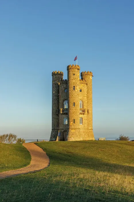 Framed Print : Broadway Tower, Broadway, Cotswolds, England, UK Framed Print : Broadway Tower, Broadway, Cotswolds, England, UK