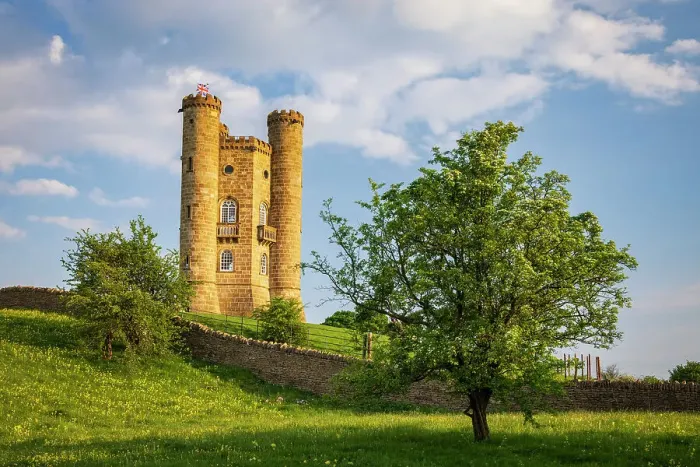 Framed Print : Broadway Tower in the Cotswolds, Worcestershire, England. Spring (May) 2024 Framed Print : Broadway Tower in the Cotswolds, Worcestershire, England. Spring (May) 2024