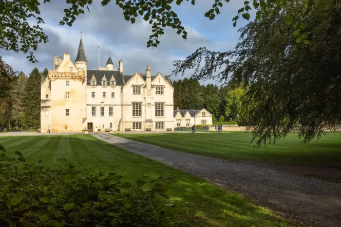 Framed Print : Brodie Castle, Brodie village, Forres, Scotland, UK