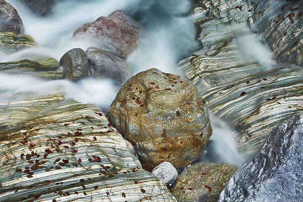 Brook gorge with rocks - Austria, Carinthia, Hermagor, Garnitzenklamm - Alps