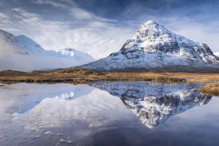 Framed Print : Buachaille Etive Beag mountain and reflection, Glencoe, Scotland. Winter Framed Print : Buachaille Etive Beag mountain and reflection, Glencoe, Scotland. Winter