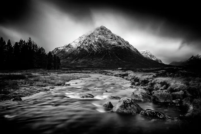 Framed Print : Buachaille Etive Mor and the River Etive, Rannoch Moor, Highand, Scotland Framed Print : Buachaille Etive Mor and the River Etive, Rannoch Moor, Highand, Scotland