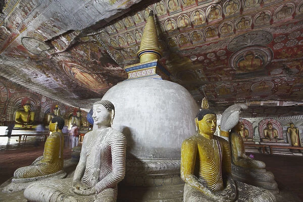Buddha statues in Cave 2 of the Cave Temples (UNESCO World Heritage Site), Dambulla