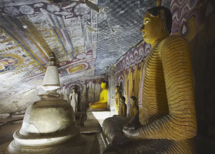 Framed Print : Buddha statues in Cave 4 of Cave Temples (UNESCO World Heritage Site), Dambulla, North Framed Print : Buddha statues in Cave 4 of Cave Temples (UNESCO World Heritage Site), Dambulla, North