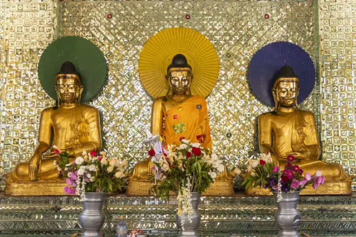 Framed Print : Buddha statues in Shwedagon Pagoda, Yangon, Myanmar Framed Print : Buddha statues in Shwedagon Pagoda, Yangon, Myanmar
