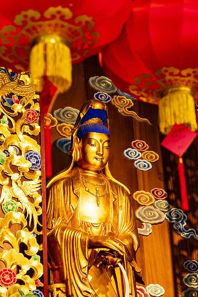 Buddhist statue at the Jade Buddha Temple, Shanghai, China
