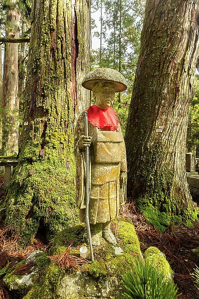 Buddhist statue, Okunoin Cemetery in Koya, Mount Koya, Kansai region, Honshu, Japan