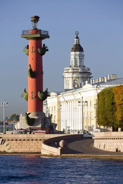 Framed Print : Building of the first Russian museum Kunstkamera (Kustkammer) and historic Rostral Framed Print : Building of the first Russian museum Kunstkamera (Kustkammer) and historic Rostral