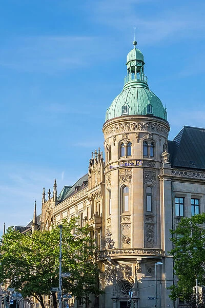 Building on Georg Strasse, Hannover, Lower Saxony, Germany