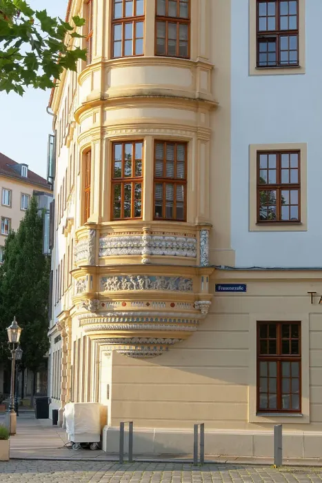 Framed Print : Building on Neumarkt, Dresden, Saxony, Germany Framed Print : Building on Neumarkt, Dresden, Saxony, Germany