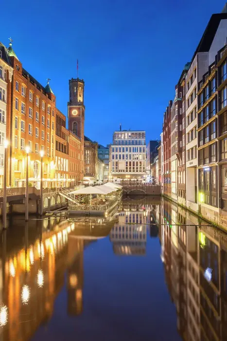 Framed Print : Buildings along Bleichenfleet at dusk, Hamburg, Germany