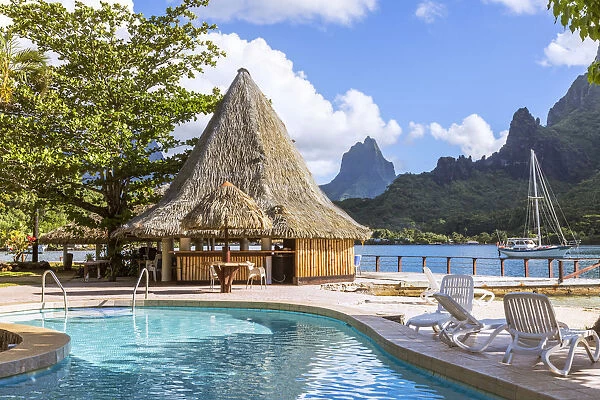 Bungalow and swimming pool in a luxury resort, Cooks bay, Moorea, French Polyesia