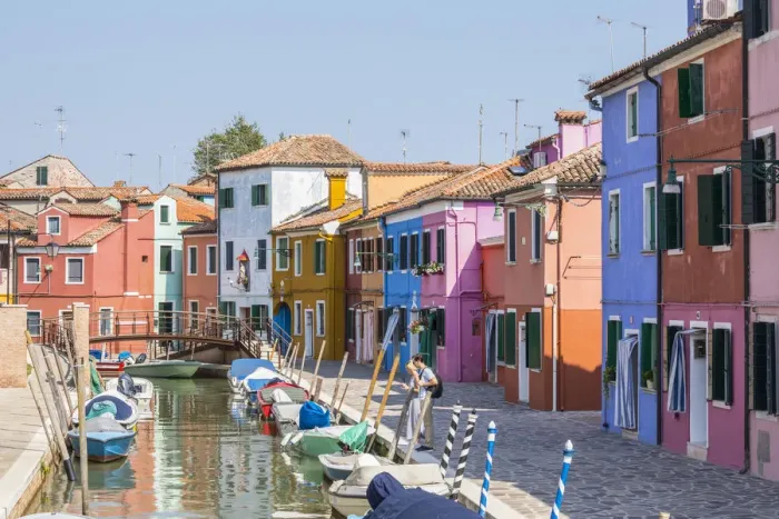 Framed Print : Burano, Venice, Veneto, Italy Framed Print : Burano, Venice, Veneto, Italy