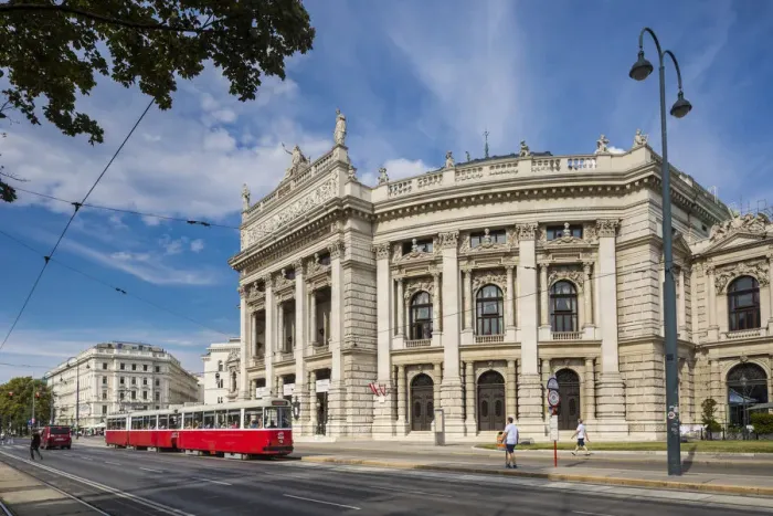Framed Print : Burgtheater, Universitatsring, Vienna, Austria Framed Print : Burgtheater, Universitatsring, Vienna, Austria