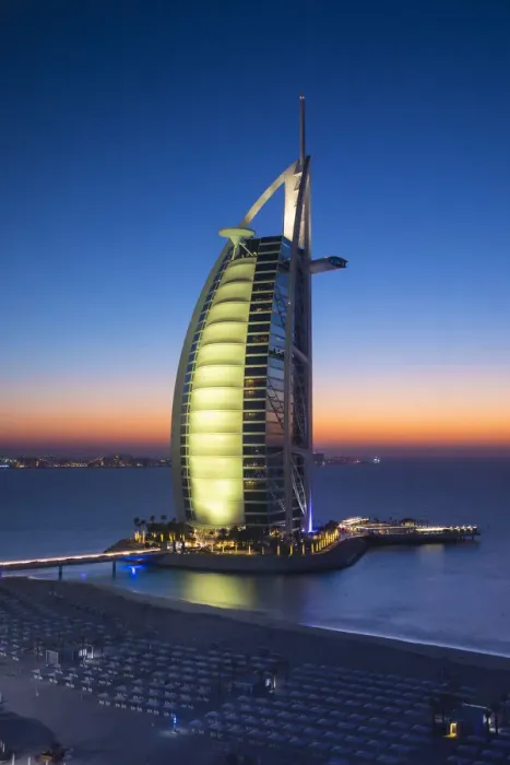 Framed Print : Burj Al Arab hotel, Jumeirah, Dubai, United Arab Emirates Framed Print : Burj Al Arab hotel, Jumeirah, Dubai, United Arab Emirates