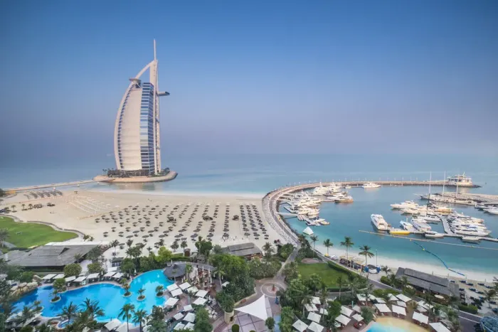 Framed Print : Burj al Arab, from the Jumeirah Beach Hotel, Dubai, UAE Framed Print : Burj al Arab, from the Jumeirah Beach Hotel, Dubai, UAE