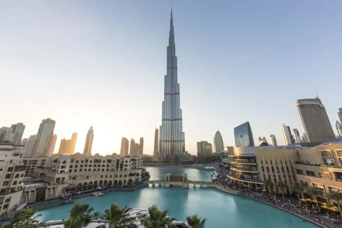 Framed Print : Burj Khalifa (worlds tallest building), Downtown, Dubai, United Arab Emirates Framed Print : Burj Khalifa (worlds tallest building), Downtown, Dubai, United Arab Emirates