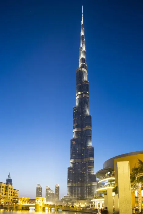 Framed Print : Burj Khalifa (worlds tallest building), Downtown, Dubai, United Arab Emirates Framed Print : Burj Khalifa (worlds tallest building), Downtown, Dubai, United Arab Emirates