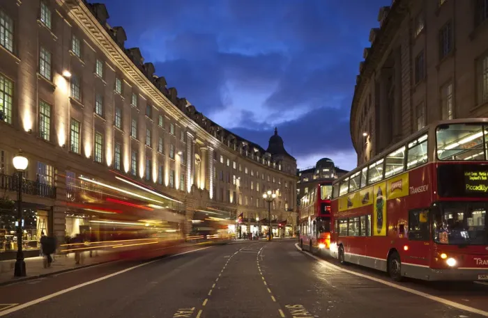 Framed Print : Buses on Regents Street, London, England Framed Print : Buses on Regents Street, London, England