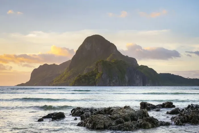 Framed Print : Cadlao Island on Bacuit Bay at sunset seen from Caalan Beach, El Nido, Palawan Framed Print : Cadlao Island on Bacuit Bay at sunset seen from Caalan Beach, El Nido, Palawan