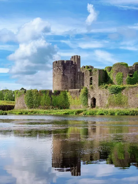 Framed Print : Caerphilly Castle, Caerphilly, Wales, United Kingdom Framed Print : Caerphilly Castle, Caerphilly, Wales, United Kingdom