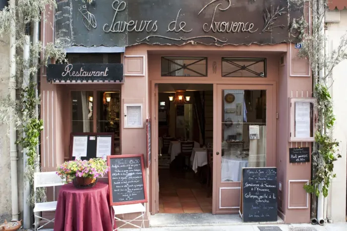 Framed Print : A cafe in Saint Remy France Framed Print : A cafe in Saint Remy France