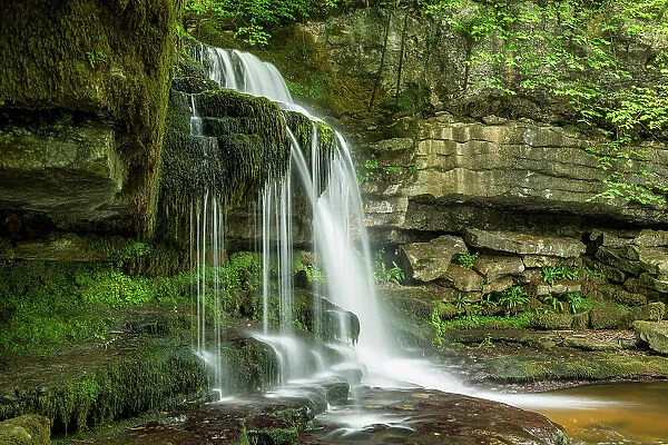 Caldron Falls, West Burton, Yorkshire Dales, England