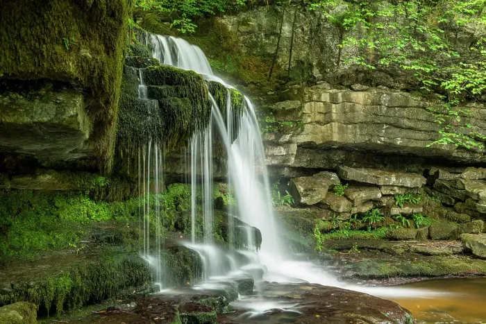 Framed Print : Caldron Falls, West Burton, Yorkshire Dales, England Framed Print : Caldron Falls, West Burton, Yorkshire Dales, England