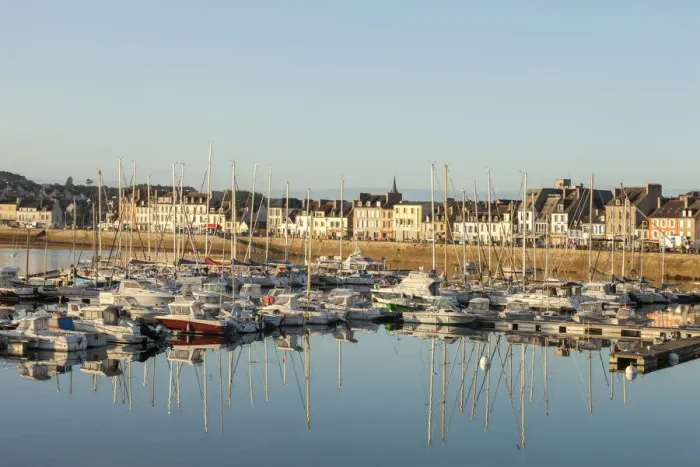 Framed Print : Camaret sur Mer harbour in Crozon peninsula, Brittany, France Framed Print : Camaret sur Mer harbour in Crozon peninsula, Brittany, France