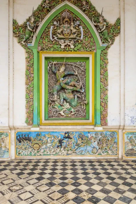 Framed Print : Cambodia, Battambang, Wat Damrey Sar, White Elephant Pagoda