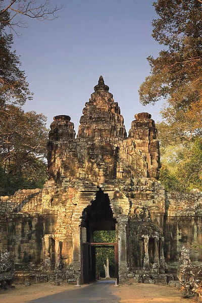 Cambodia, Temples of Angkor (UNESCO site), Angkor Thom Victory Gate