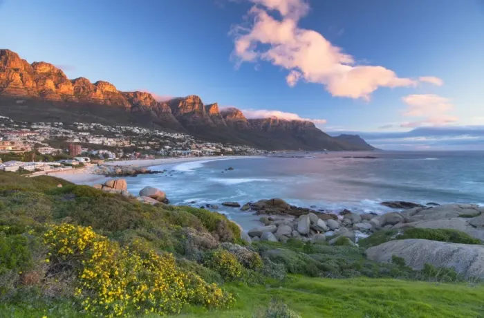 Framed Print : Camps Bay, Cape Town, Western Cape, South Africa Framed Print : Camps Bay, Cape Town, Western Cape, South Africa