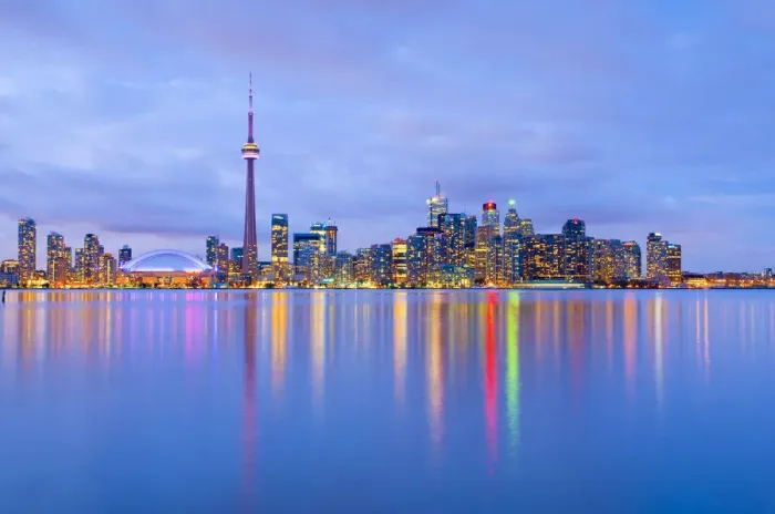 Framed Print : Canada, Ontario, Toronto, CN Tower and Downtown Skyline Framed Print : Canada, Ontario, Toronto, CN Tower and Downtown Skyline