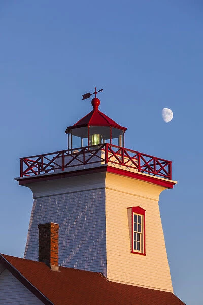 Canada, Prince Edward Island, Wood Islands, Wood Islands Lighthouse, sunset