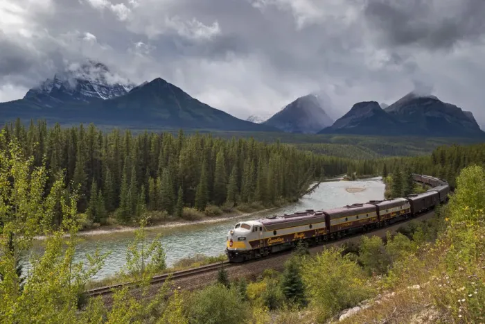 Framed Print : Canadian Pacific passenger train at Morants Curve in Banff National Park Framed Print : Canadian Pacific passenger train at Morants Curve in Banff National Park