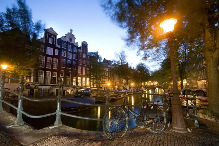 Framed Print : Canal, Amsterdam, the Netherlands Framed Print : Canal, Amsterdam, the Netherlands