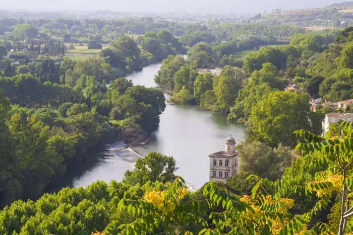 Framed Print : Canal du Midi, Beziers, Occitanie, France Framed Print : Canal du Midi, Beziers, Occitanie, France