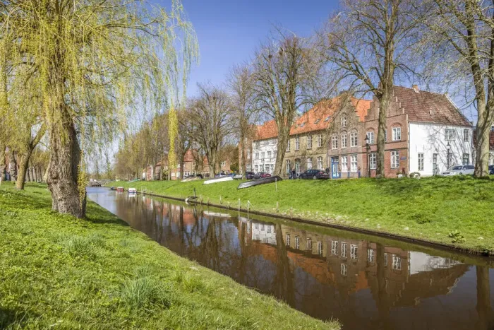 Framed Print : Canal in the old town of Friedrichstadt, North Friesland, Schleswig-Holstein Framed Print : Canal in the old town of Friedrichstadt, North Friesland, Schleswig-Holstein