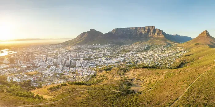 Framed Print : Cape Town and Table Mountain, Western Cape, South Africa Framed Print : Cape Town and Table Mountain, Western Cape, South Africa
