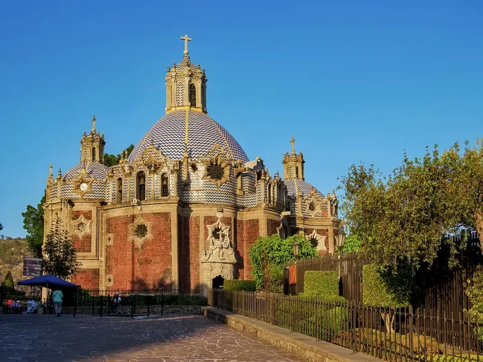 Framed Print : Capilla del Pocito at sunset, Villa de Guadalupe, Mexico City, Mexico Framed Print : Capilla del Pocito at sunset, Villa de Guadalupe, Mexico City, Mexico