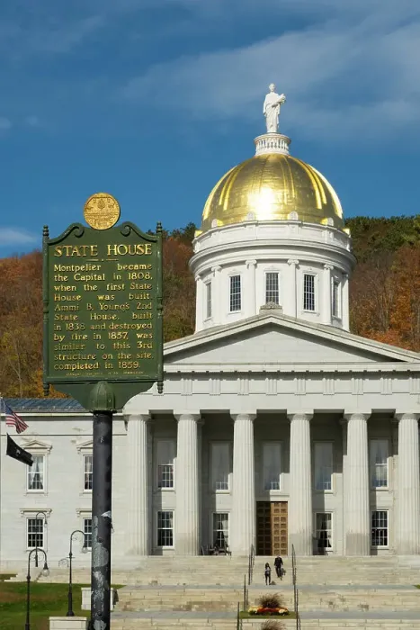 Framed Print : Capitol Building, Montpelier (State Capital), Vermont, USA Framed Print : Capitol Building, Montpelier (State Capital), Vermont, USA